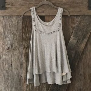 Grey tank top